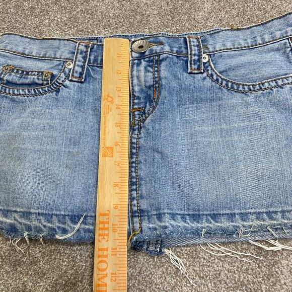 Y2K 00s Vtg Distress Hot Kiss Denim Mini Skirt 9 Frayed Hem Embroidered Low rise - Picture 3 of 12